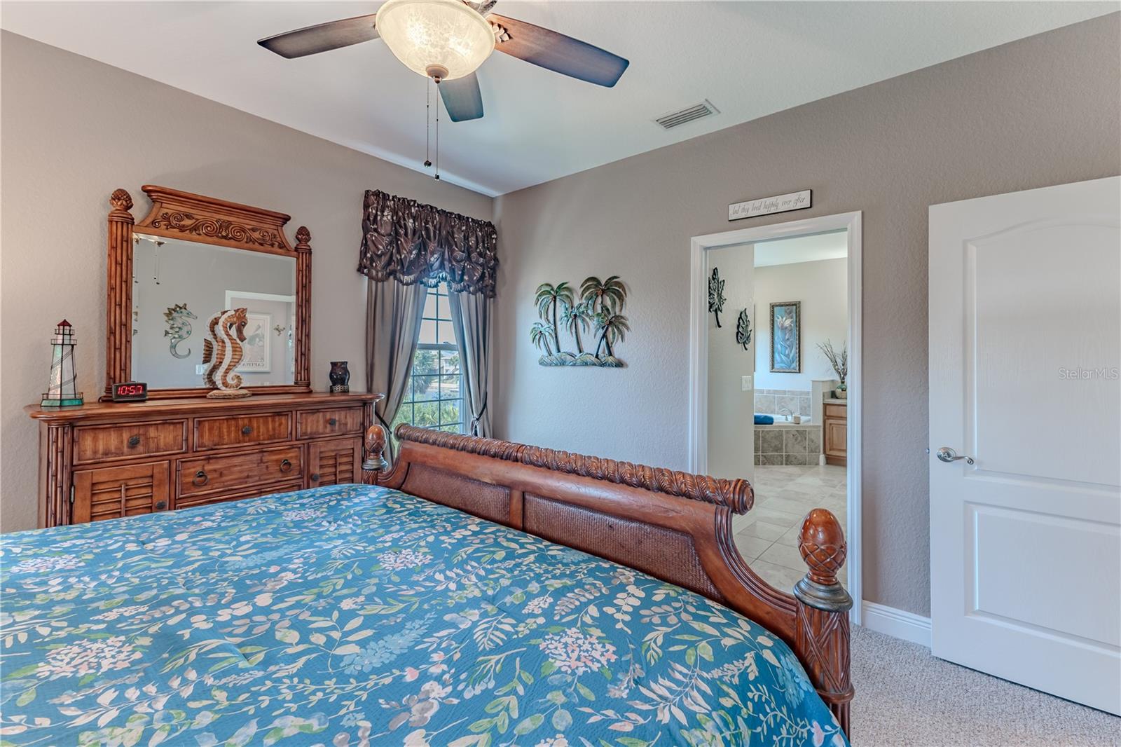 Primary Bedroom to Bathroom