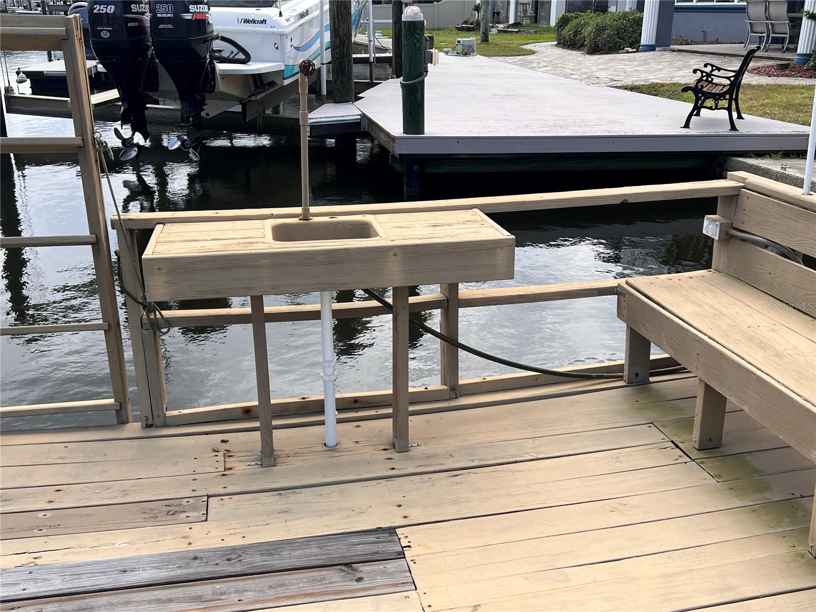 Water & Electric on Dock