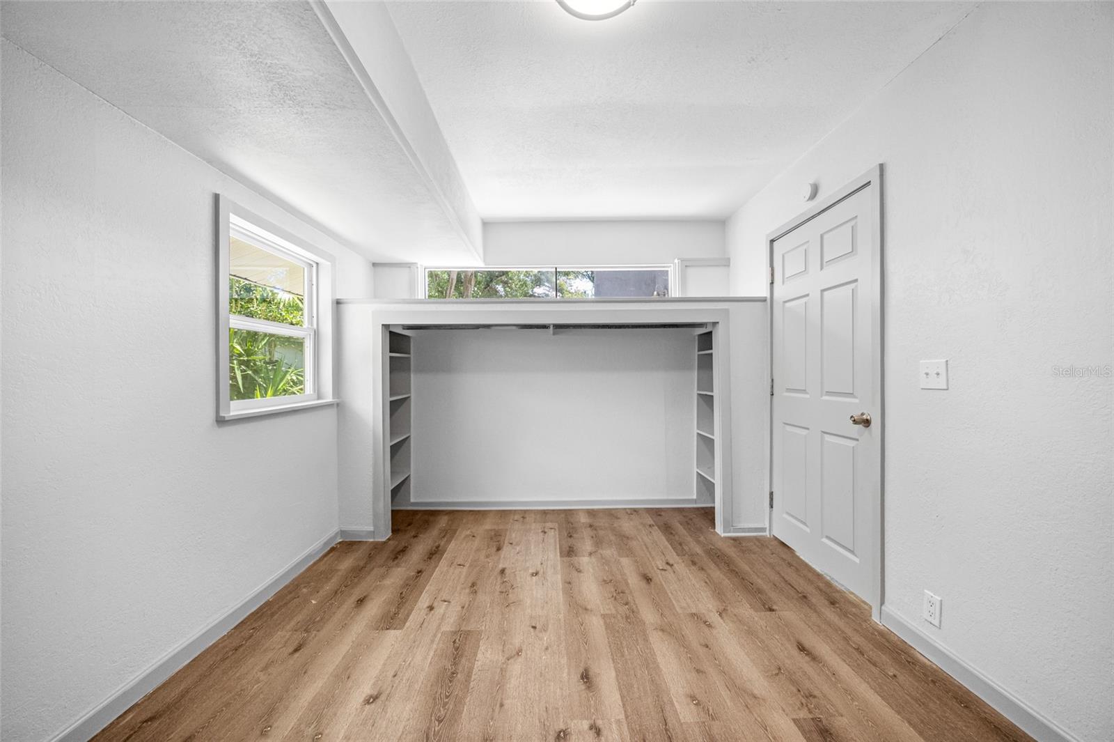 2nd/Guest Bedroom.