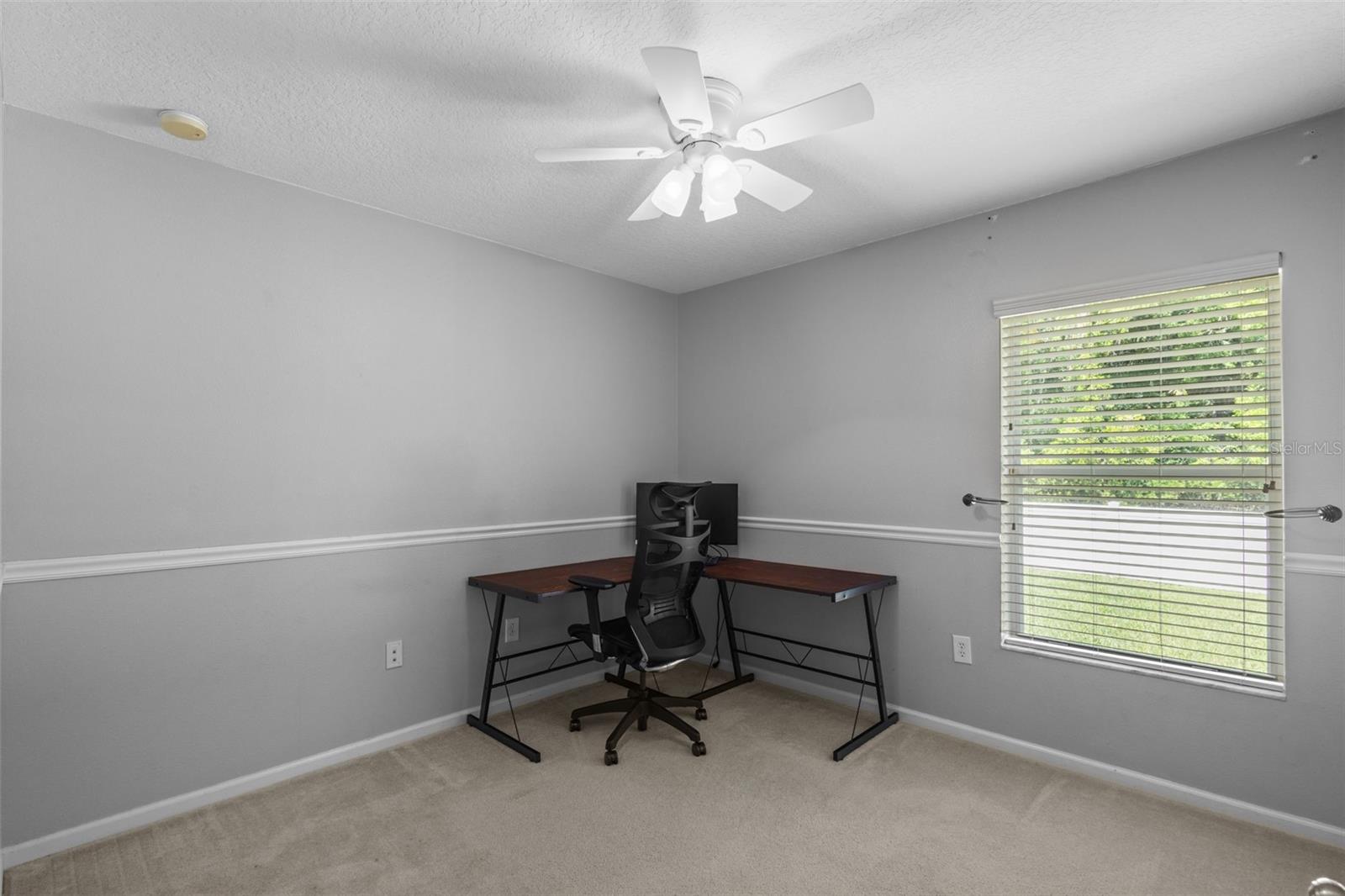 2nd bedroom