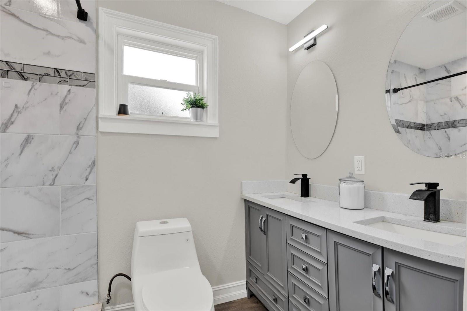 En suite bathroom