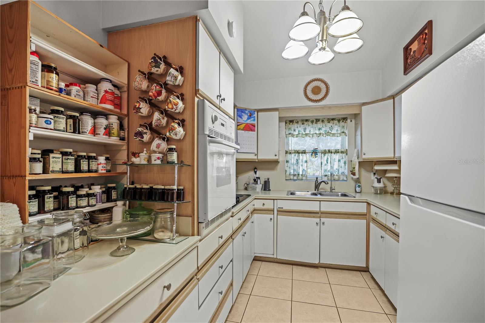 Kitchen 2