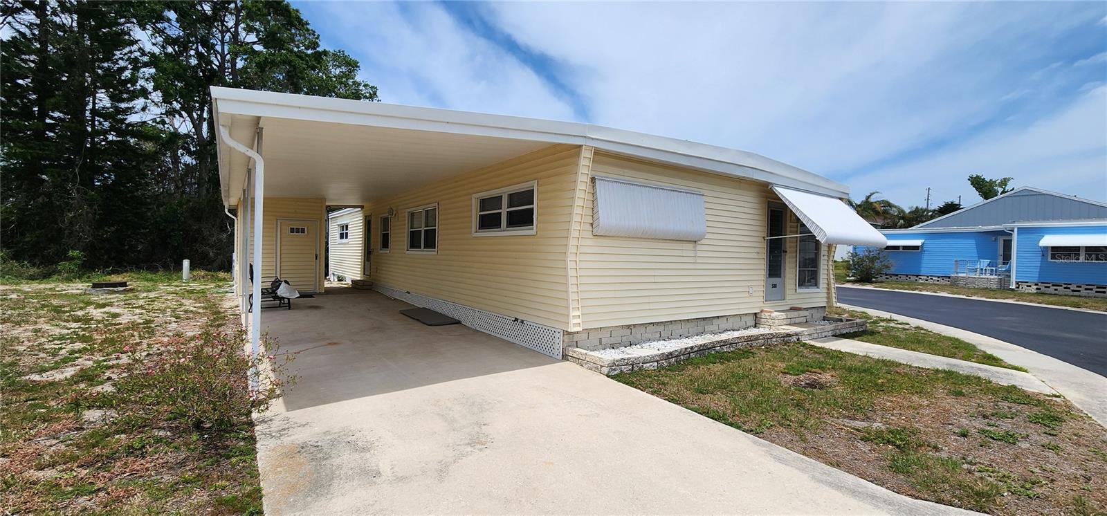 Large Carport with Shed