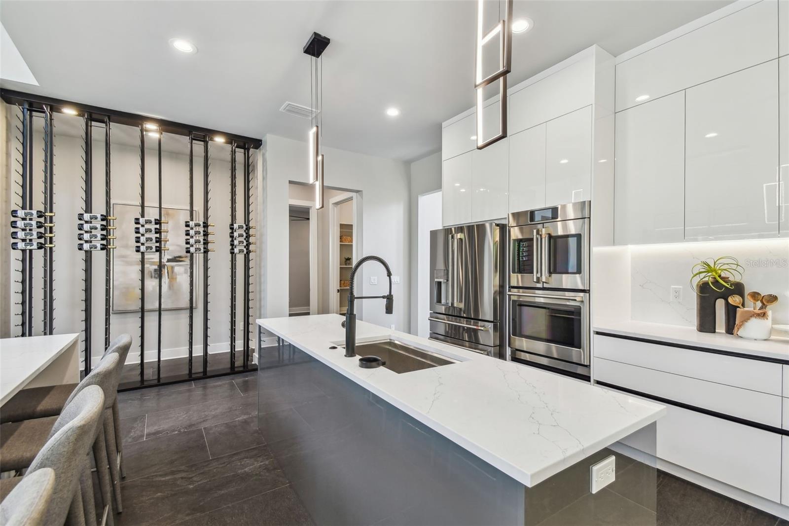 Built In Double Convection Oven