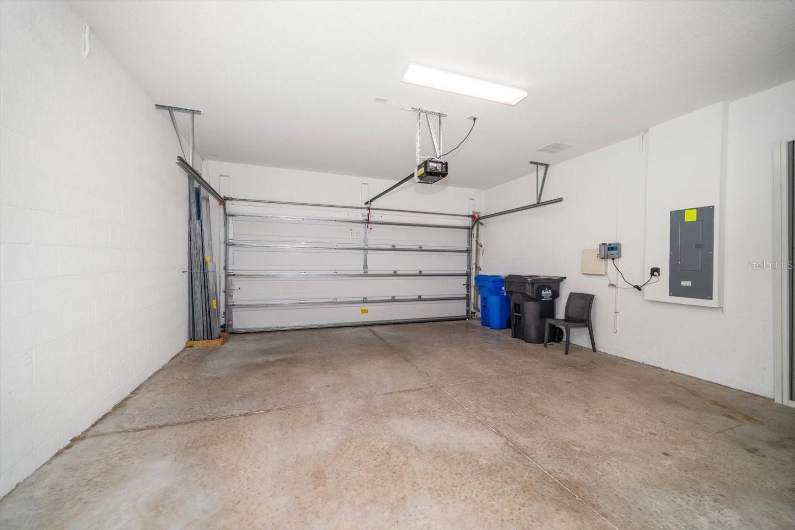 2 Car Garage
