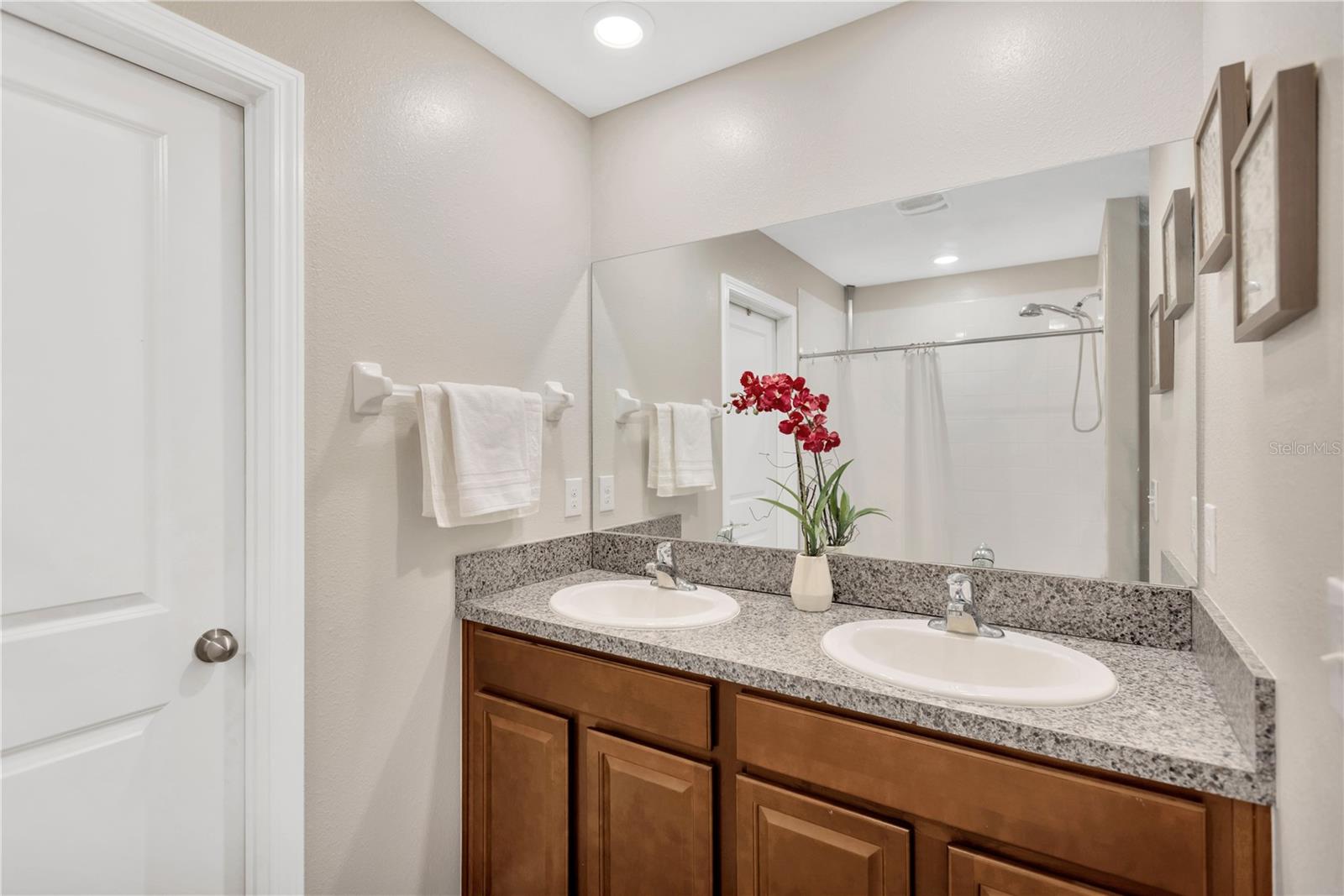 Master Ensuite
