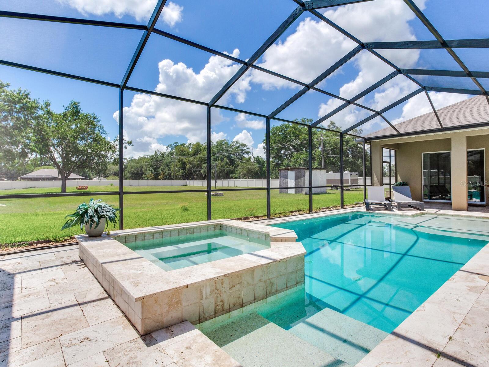 Screened Pool / Spa