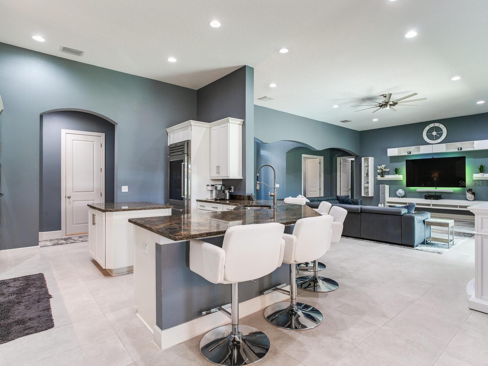 Kitchen / Great Room Combo