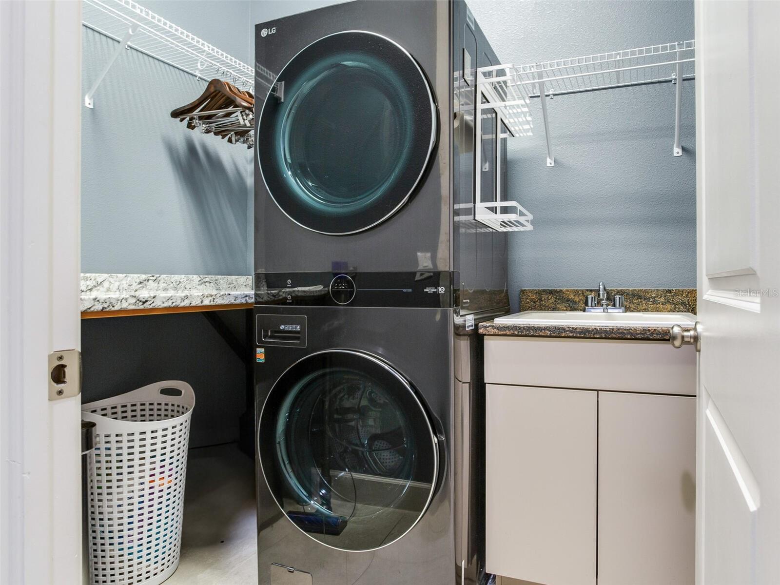 Utility / Laundry