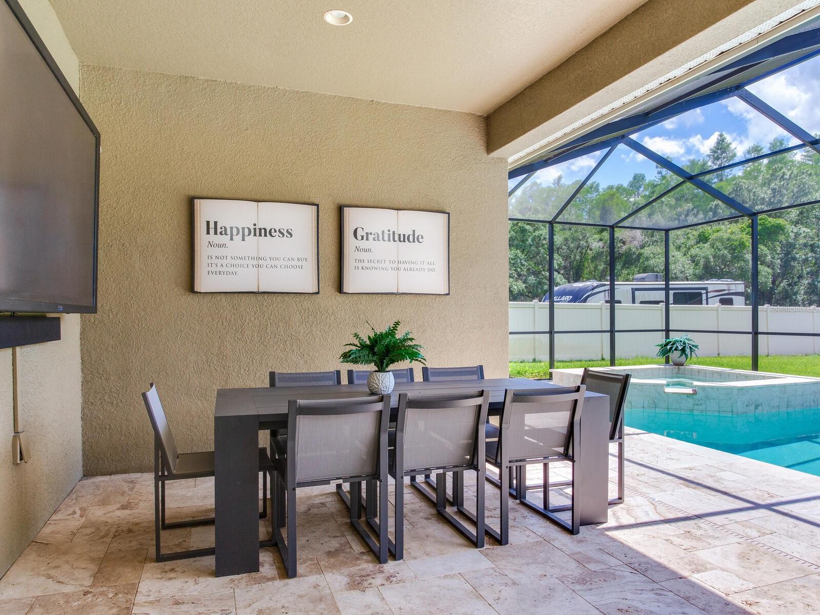 Screened Pool / Patio