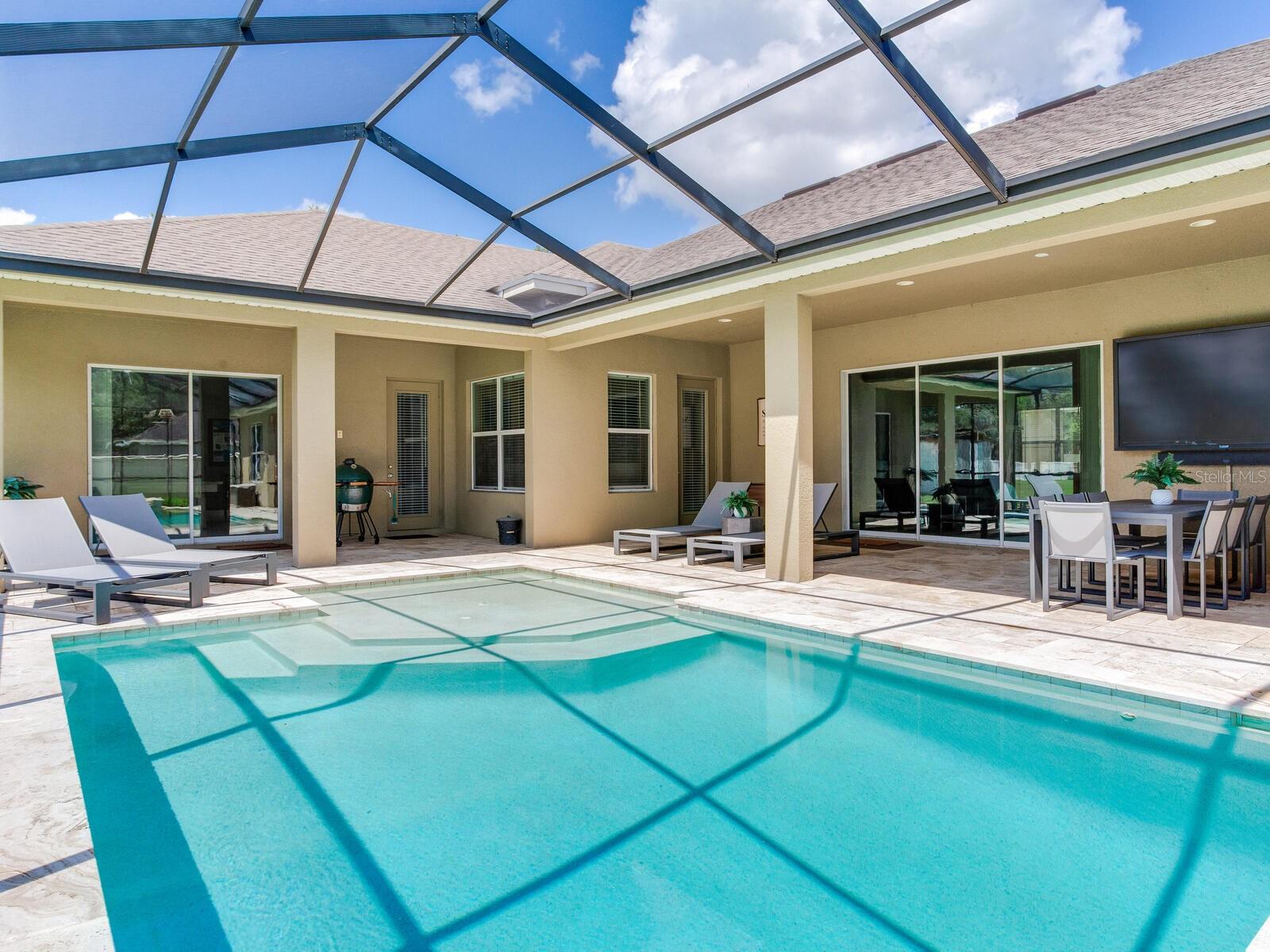 Screened Pool / Patio