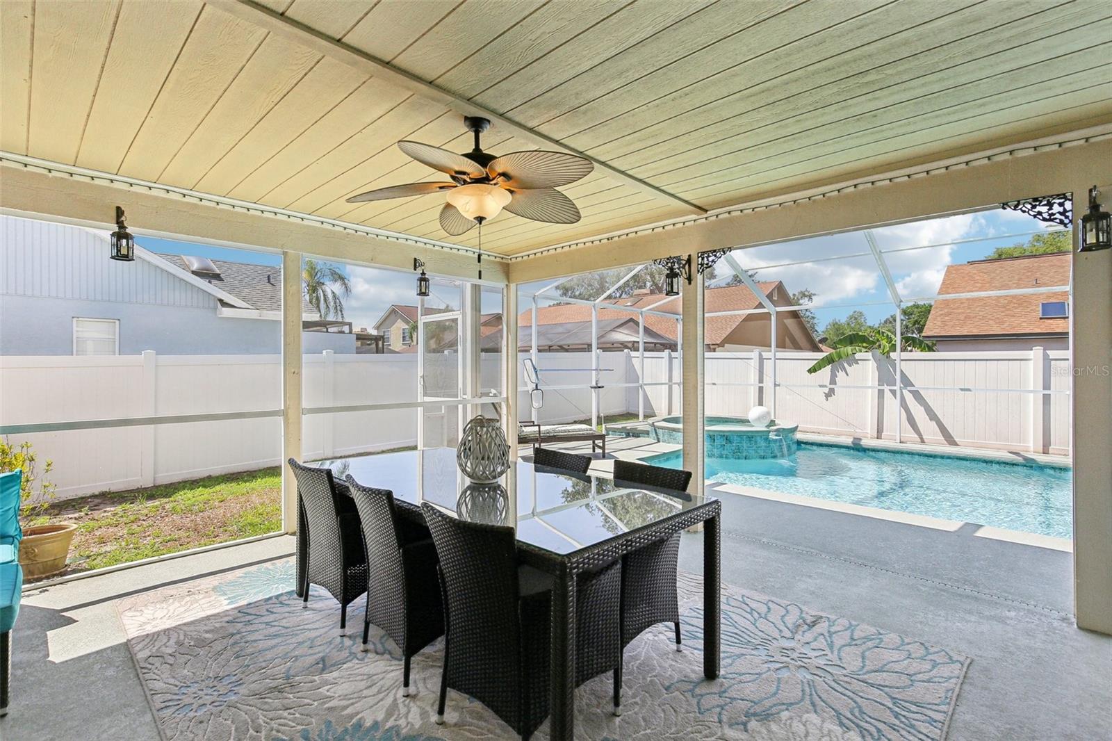 COVERED LANAI LETS YOU ENJOY FINE FLORIDA LIVING