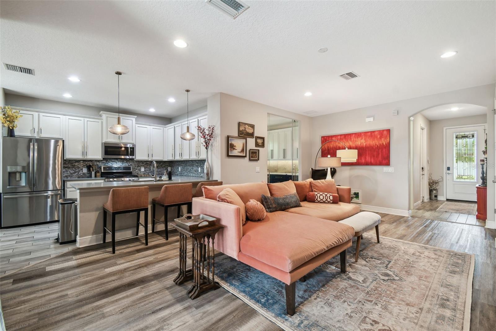 family room/Kitchen