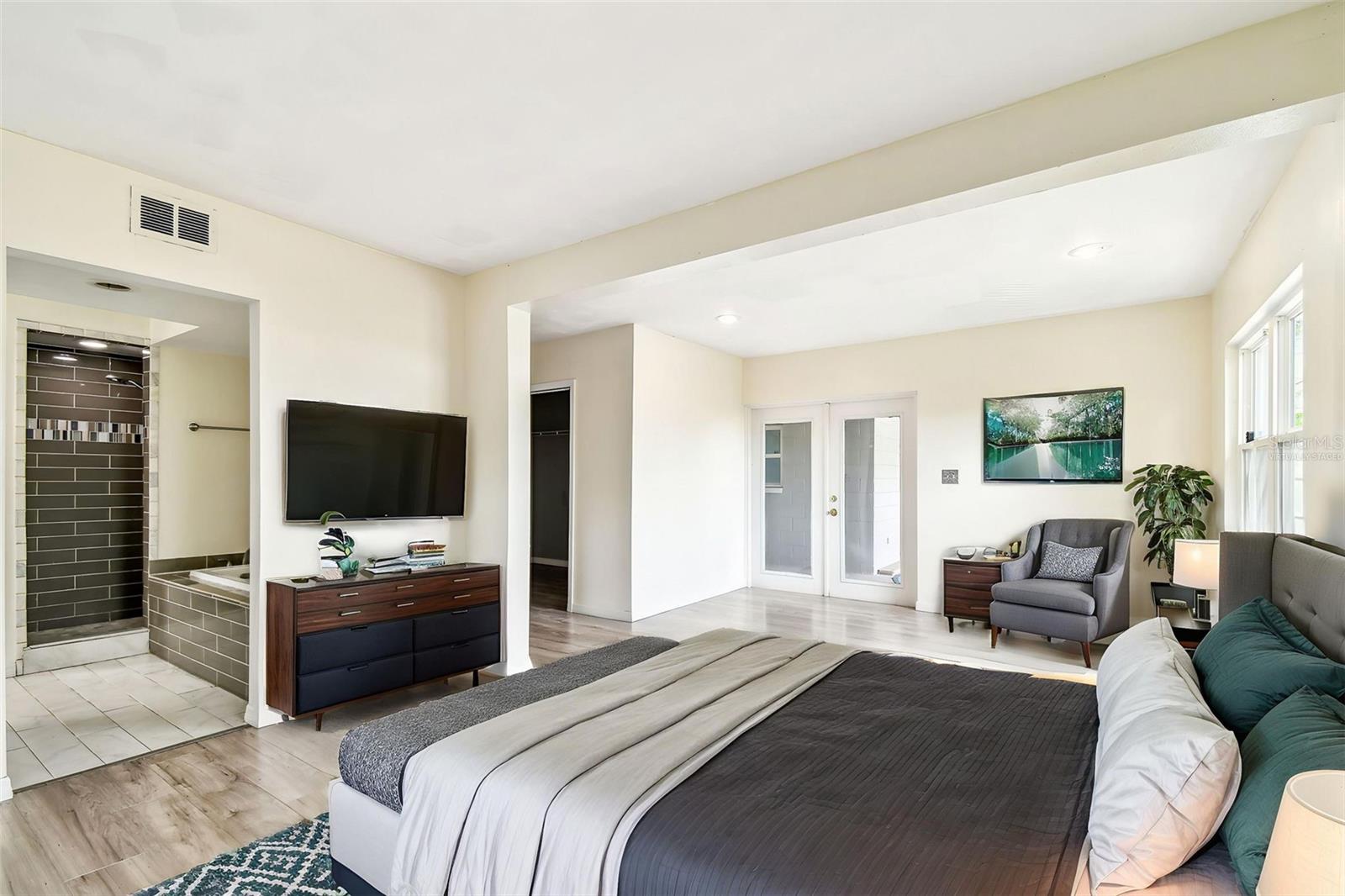 Virtually Staged: Master bedroom