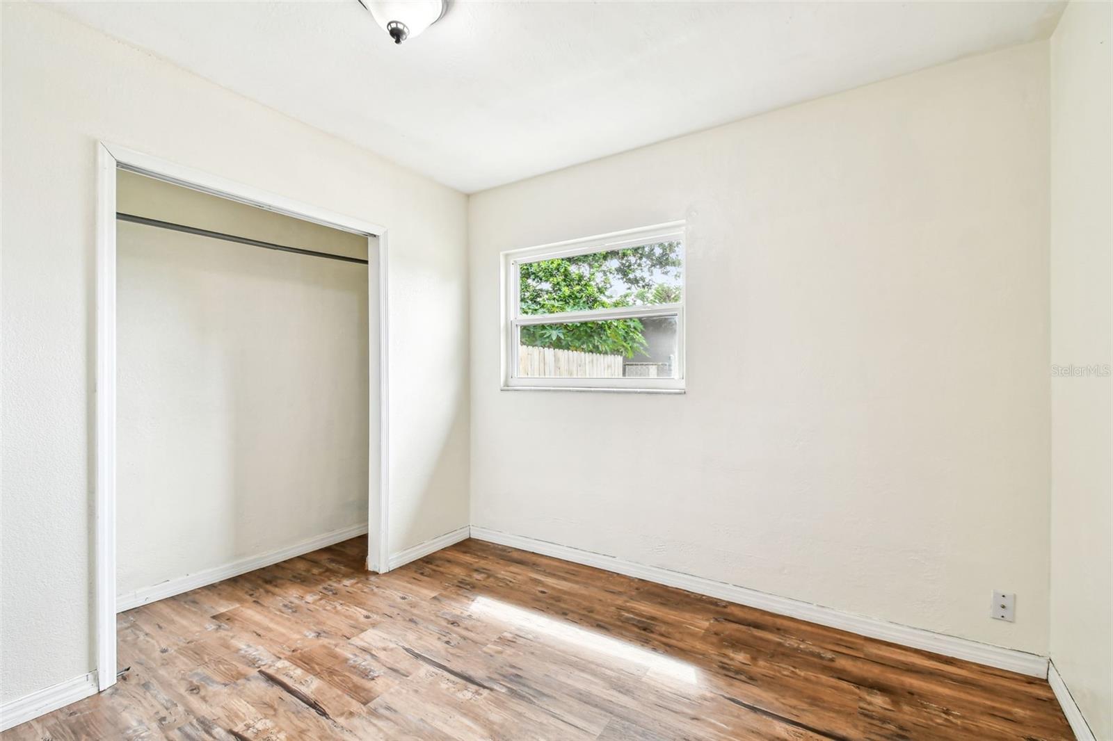 Guest bedroom 2