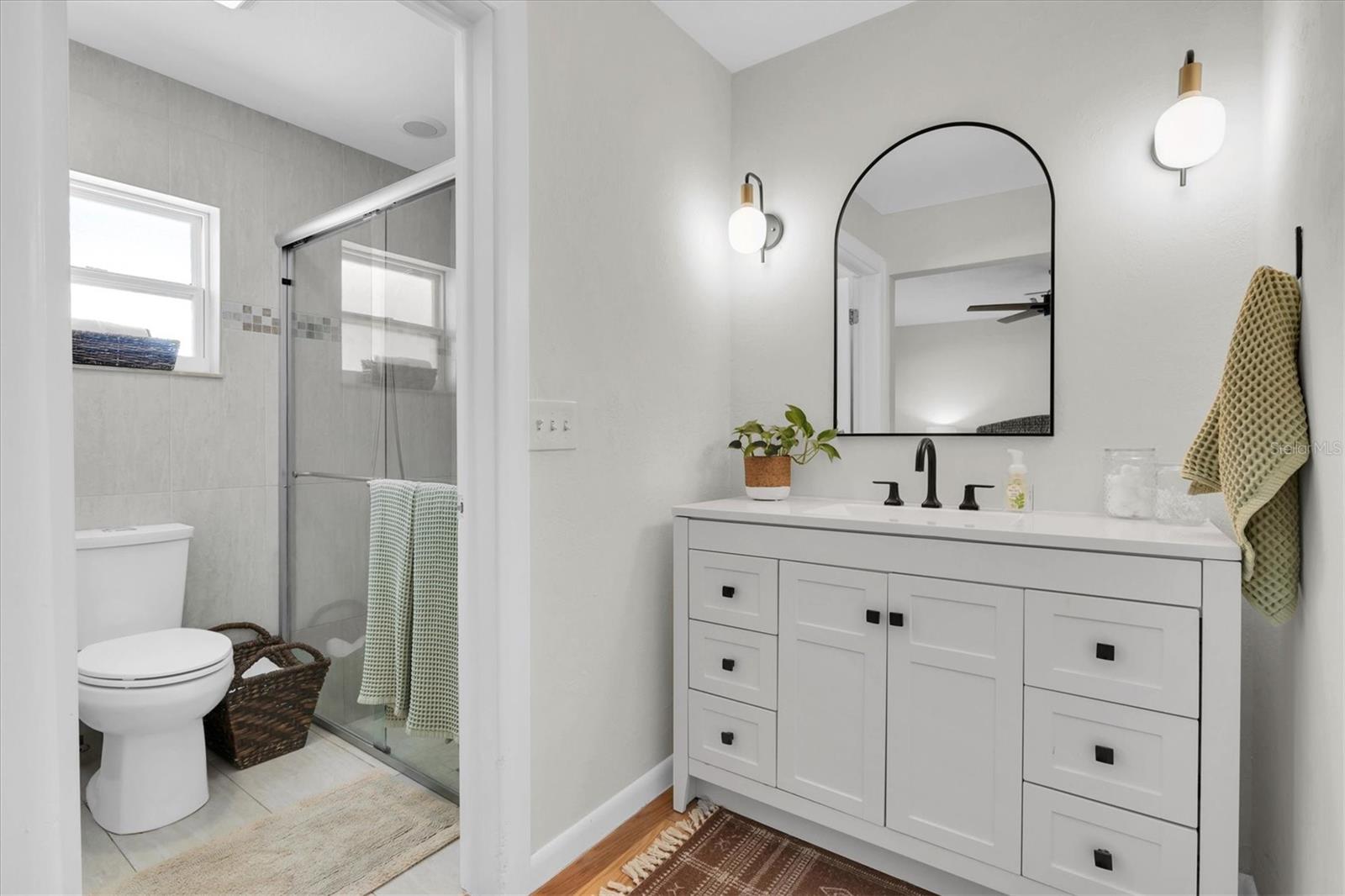 Master Ensuite