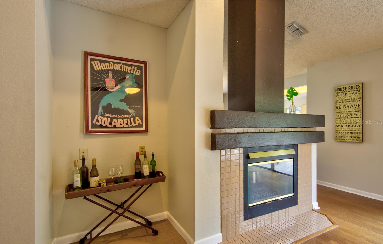 Double Sided Fireplace/Niche