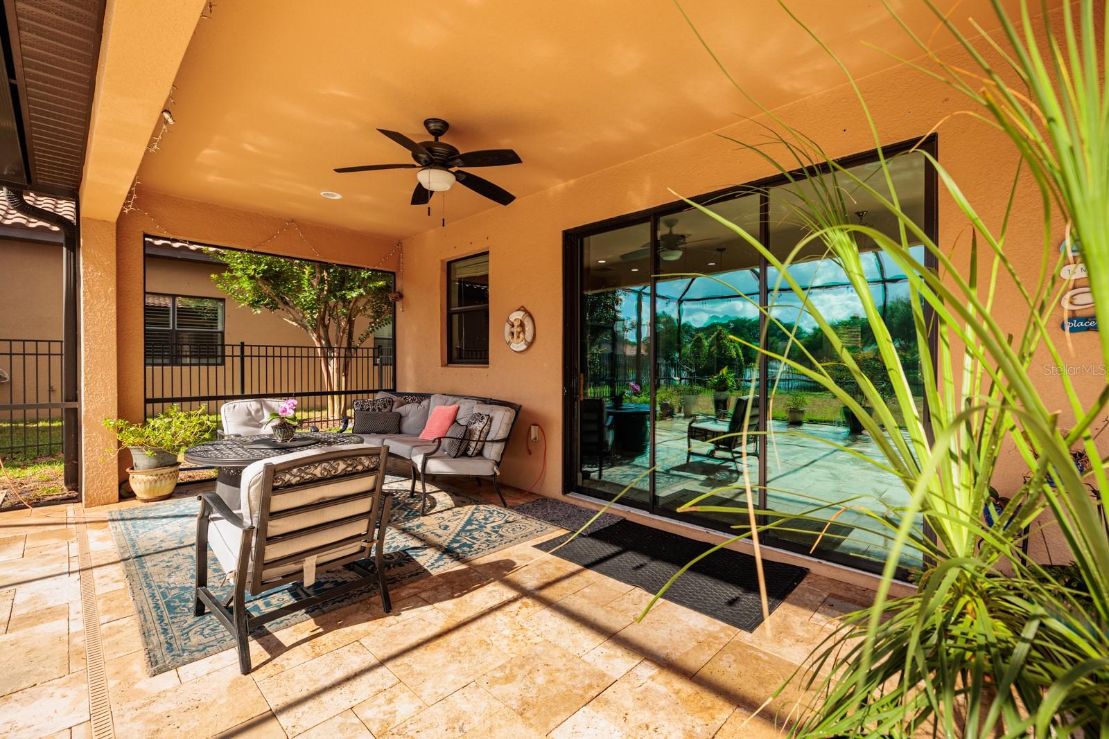 Exterior Back/Lanai