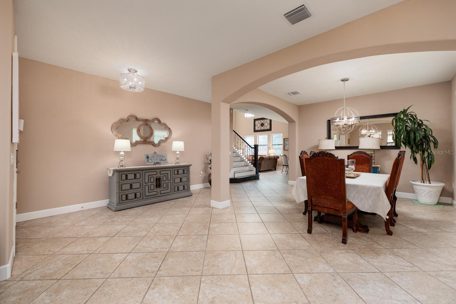 Living Room/Dining Room