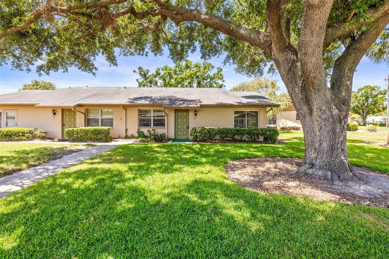 1908 CANTERBURY LN, #28 SUN CITY CENTER, FL