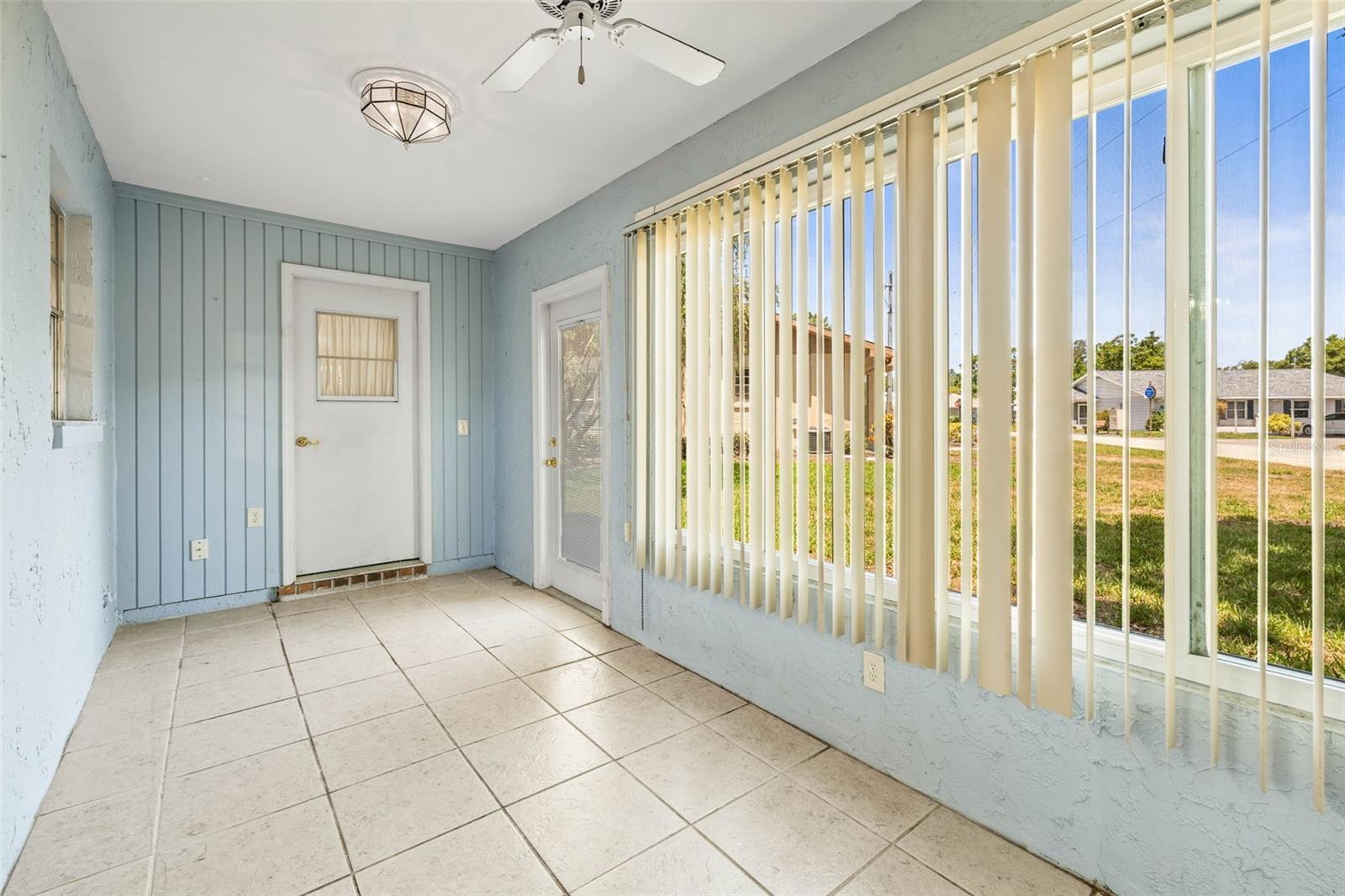 Sun room to Laundry Room