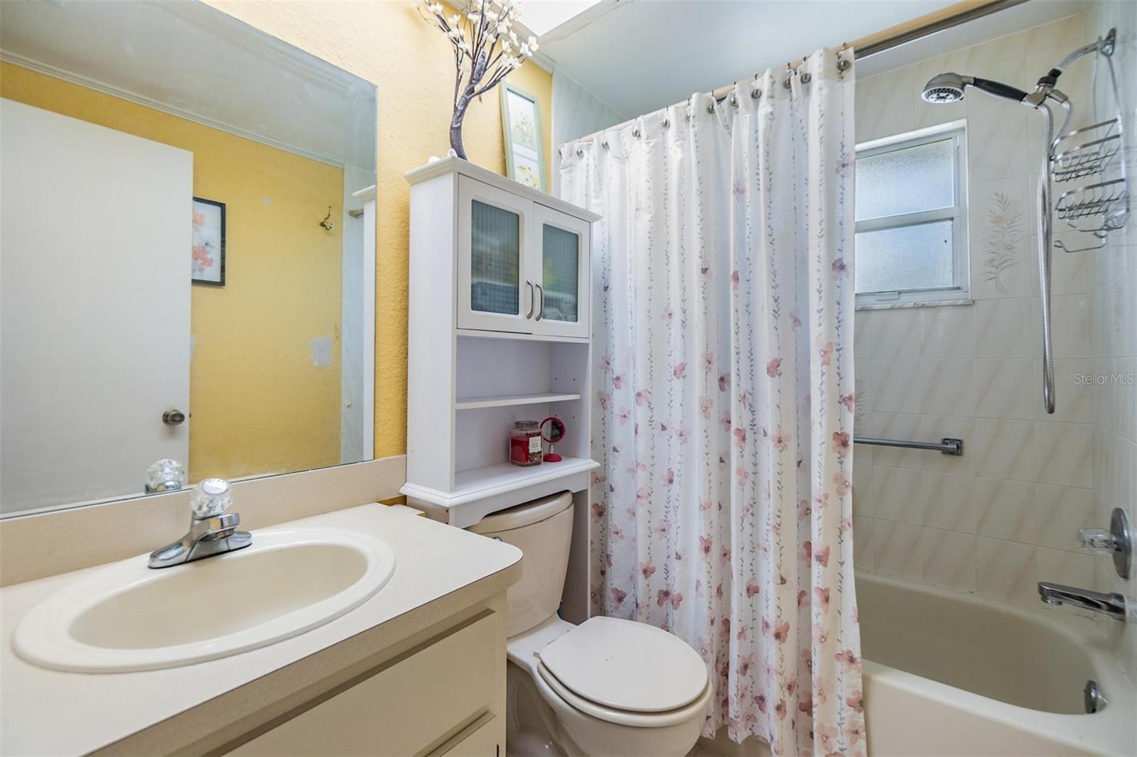 Guest bath