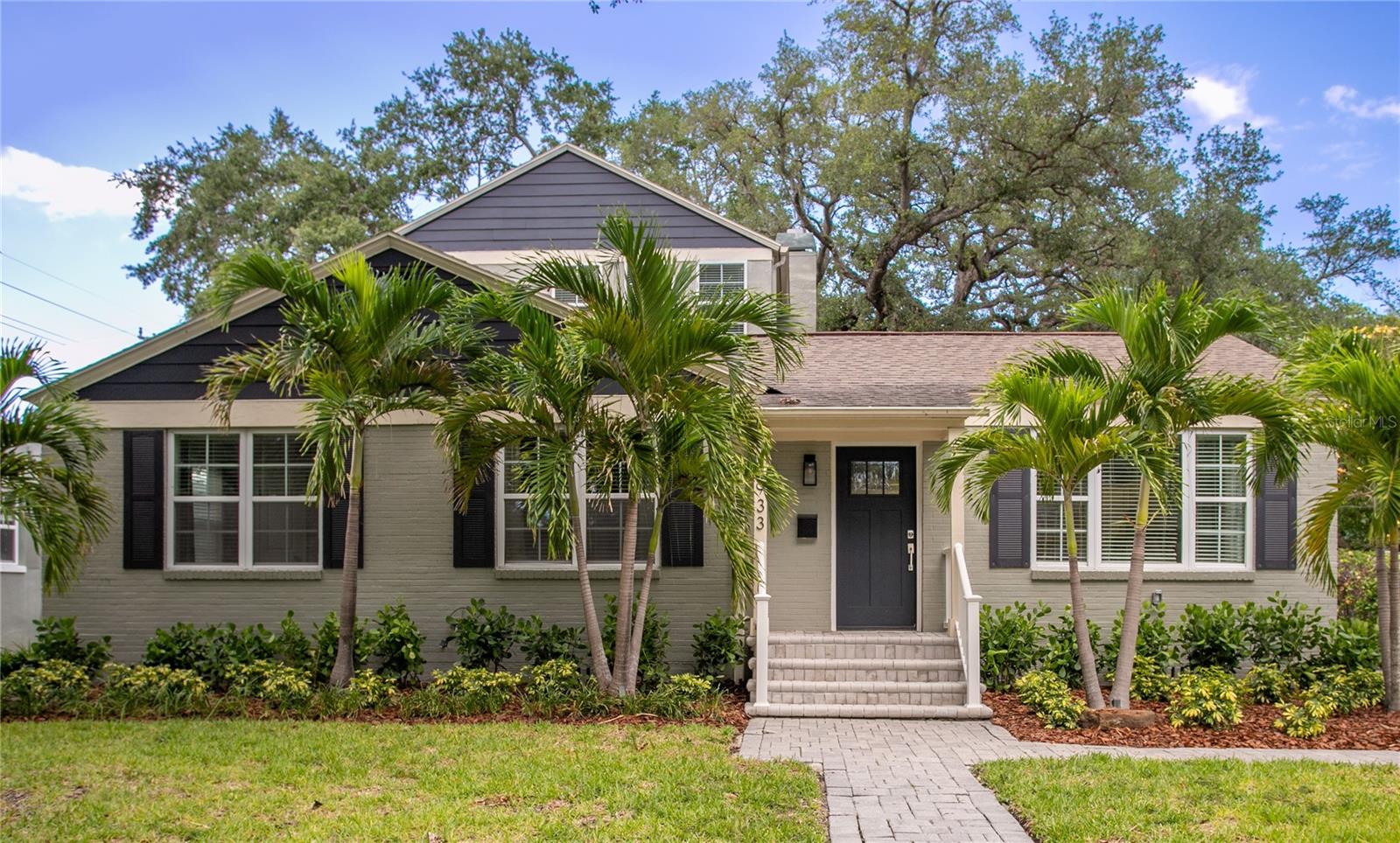 Welcome to 2933 W Alline Ave in Bayshore Beautiful!