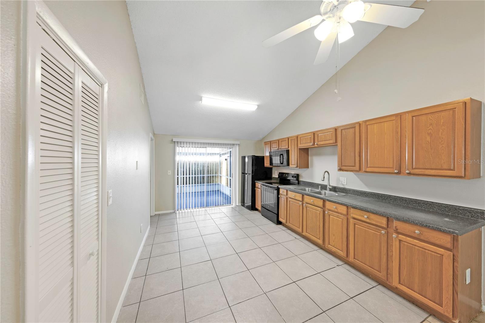 Kitchen - Left View