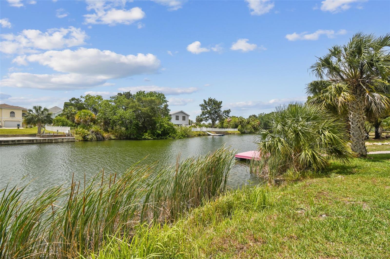 Peaceful waterfront Florida lifestyle ... all in your backyard.