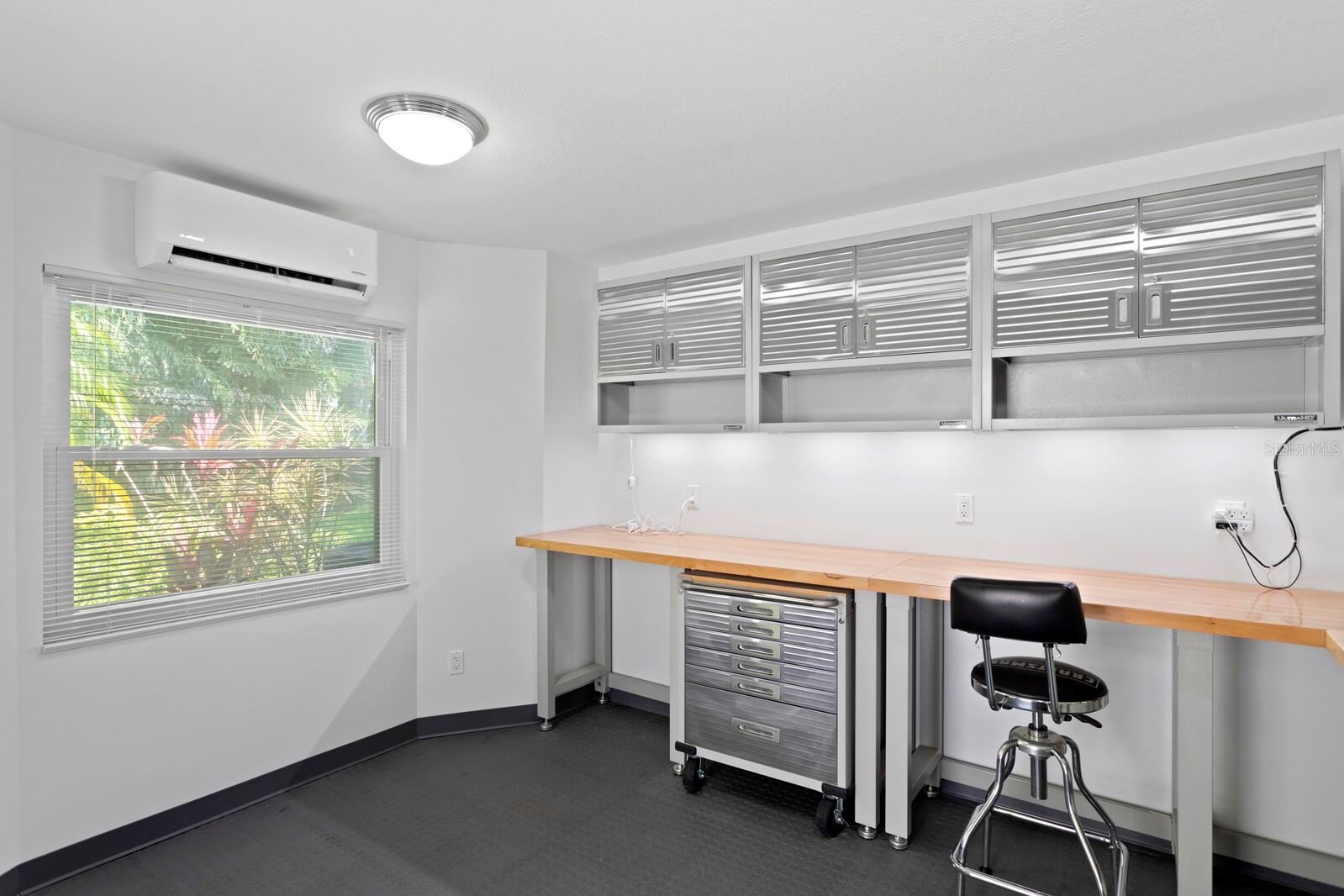 Workshop With A/C