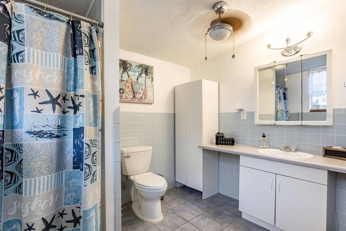 Bathroom 2