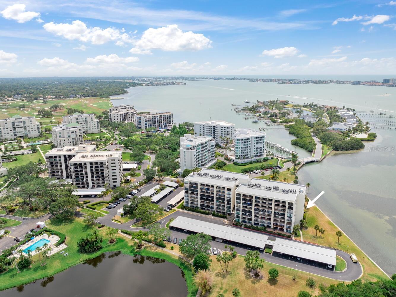 Located directly on the Intracoastal in Belleair Fl