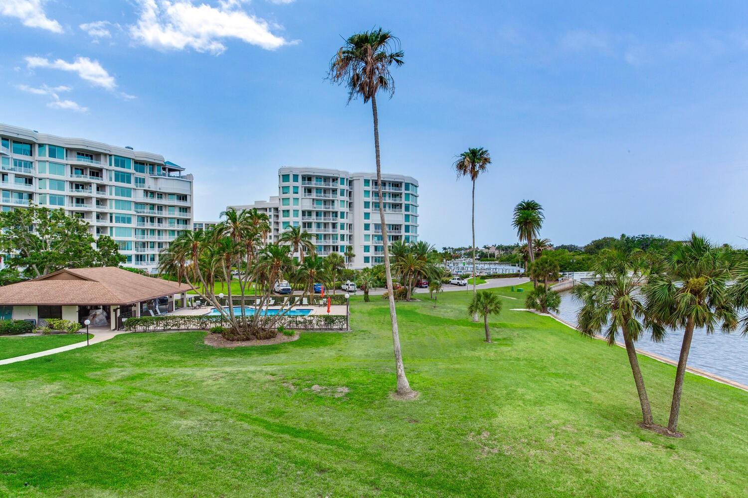 Glorious Green Space, Club Room & Pool