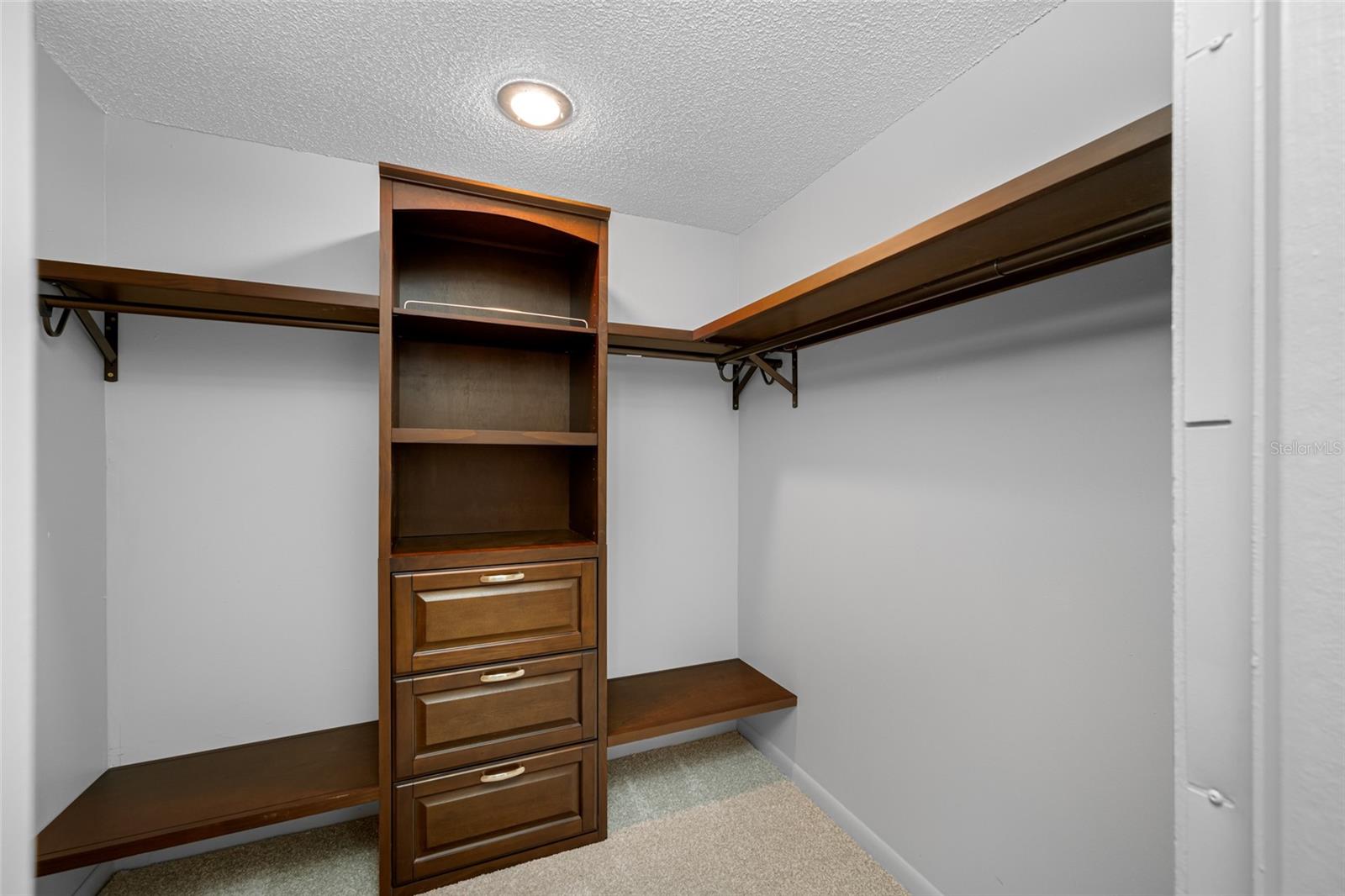 Walk in Closet
