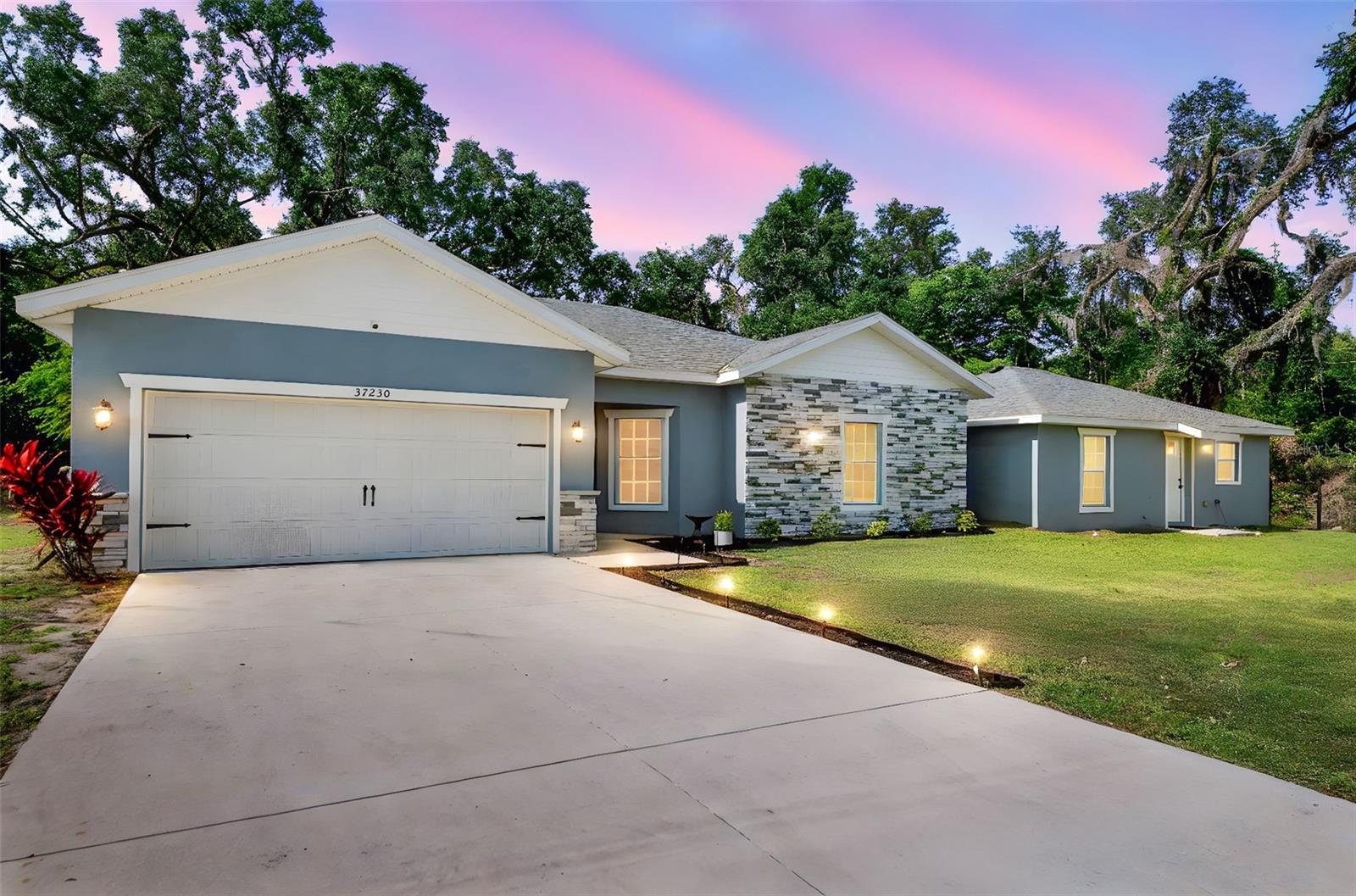 Front view house & detached In Law suite