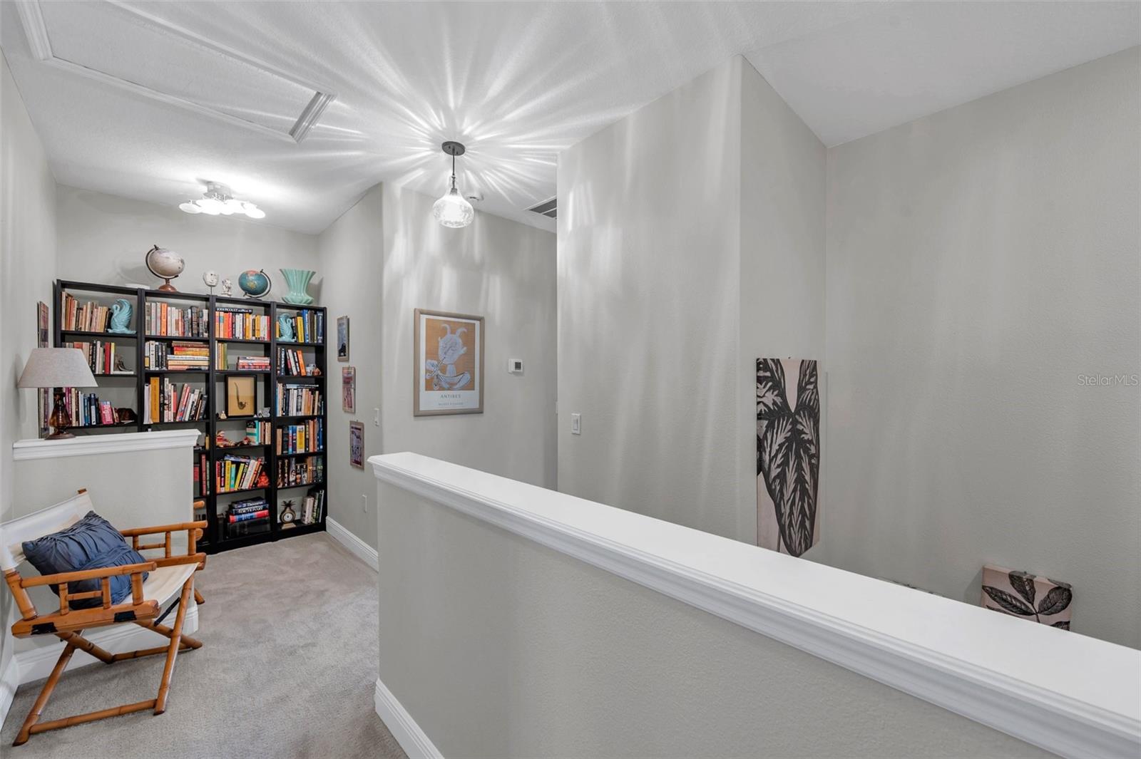 book nook/office space on 2nd floor