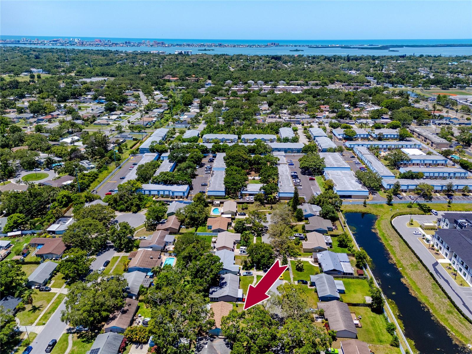 Aerial 1573 Cumberland Ln, Clearwater, FL 33755