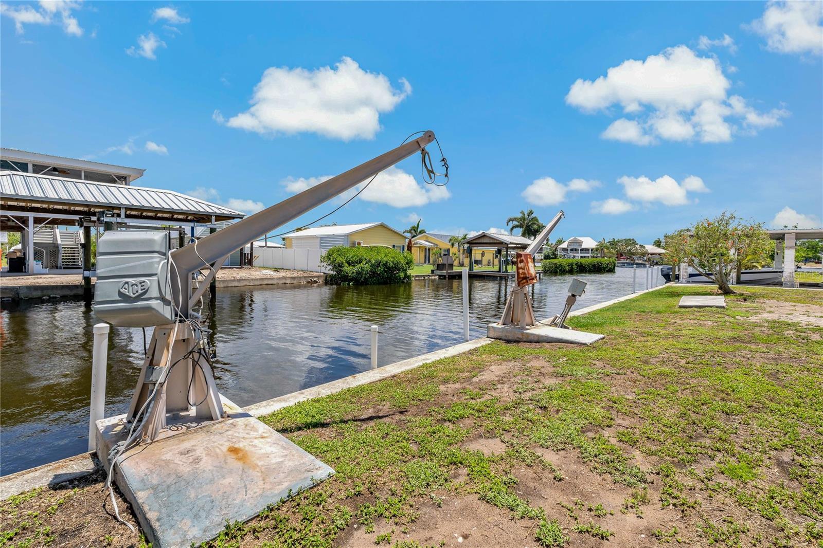 139 Feet of Saltwater Canal frontage