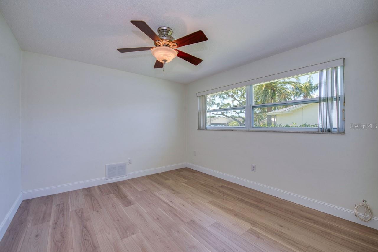 2nd Bedroom