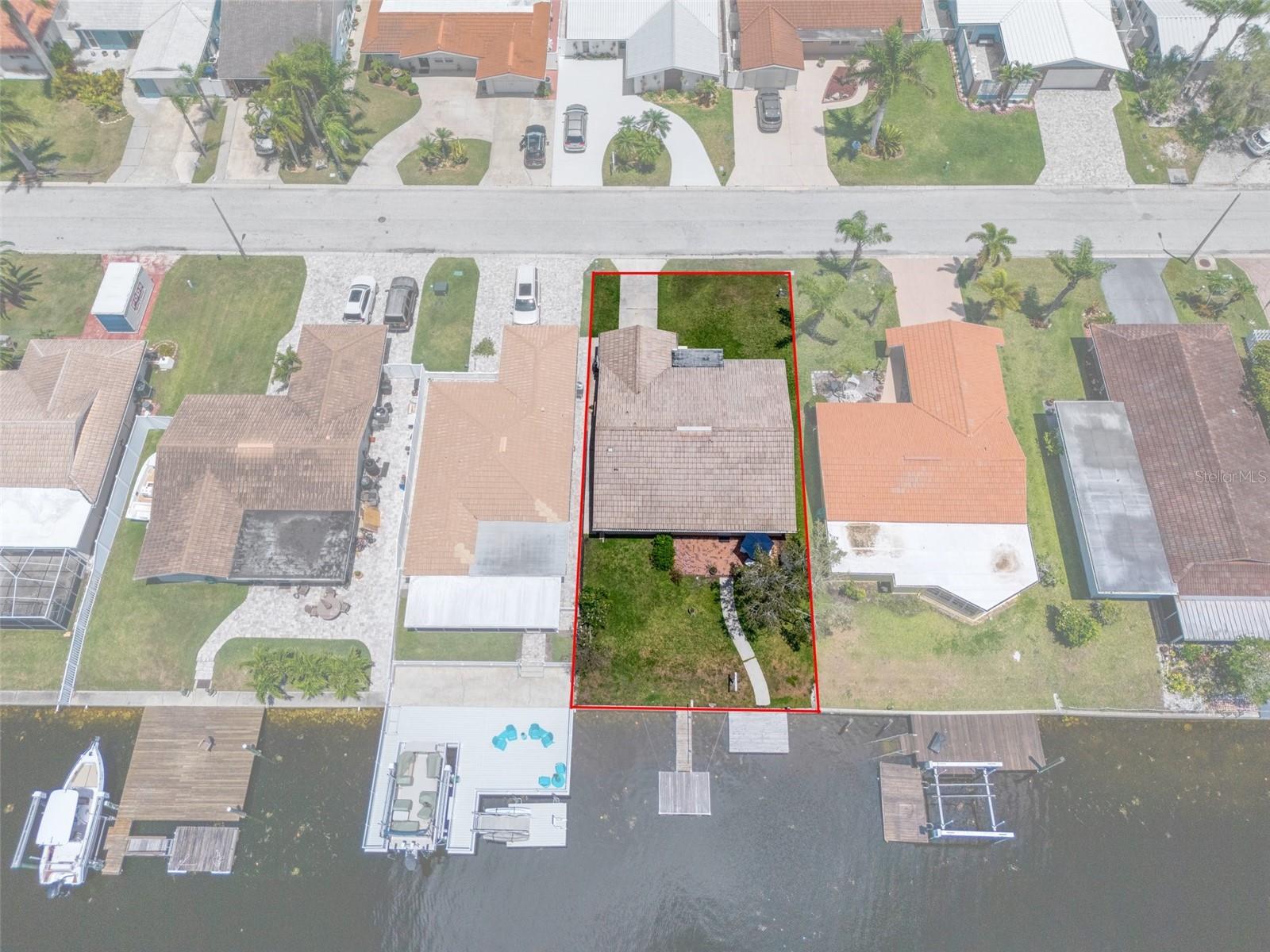 Nieghbor expanded the back by extending their deck - So many options. All can be confirmed at the county office.