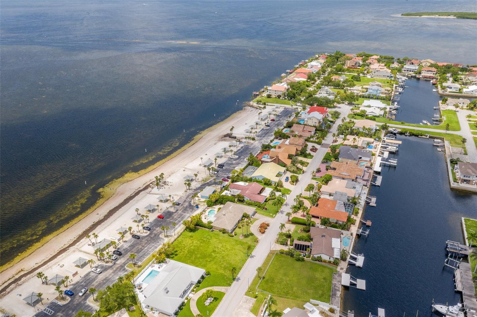 Long strip of beach front for community residence only