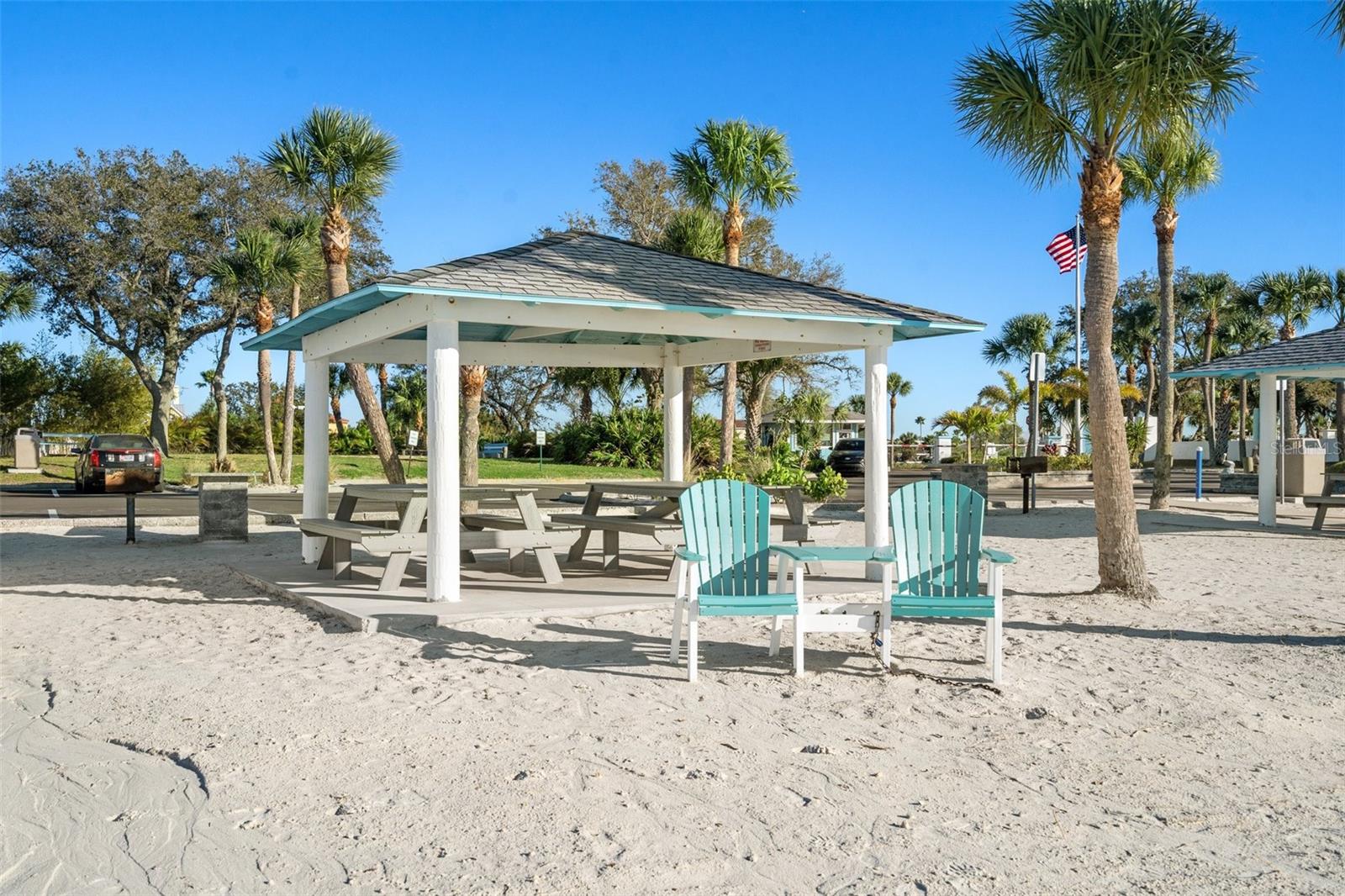 Each cabana is numbered - Easy to find your party this way.