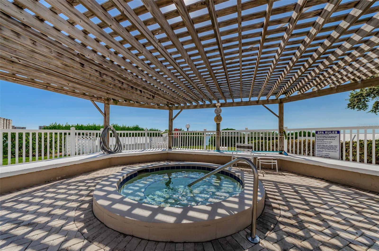 Spa- hot tub with waterviews