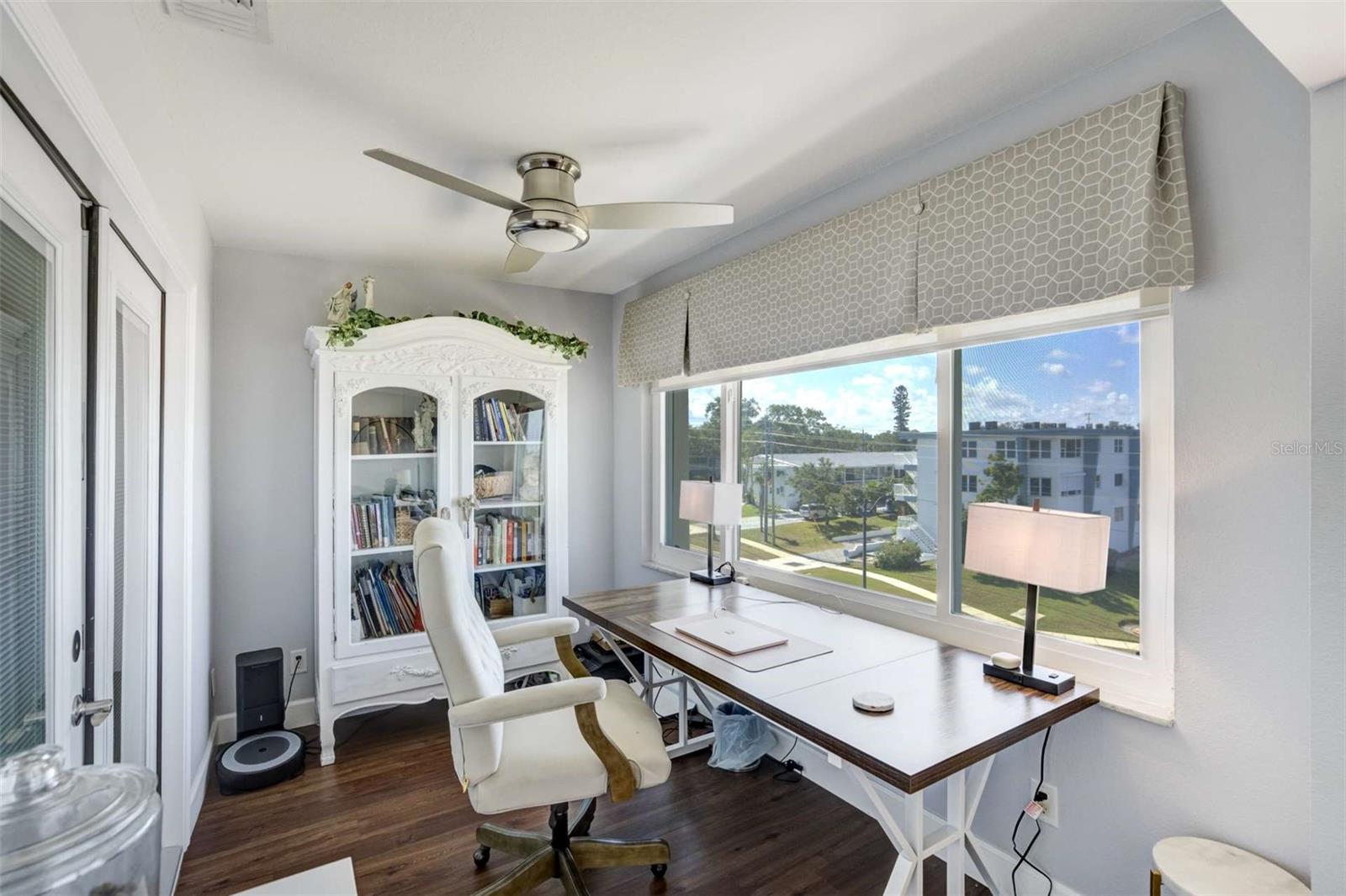 Office/flex space