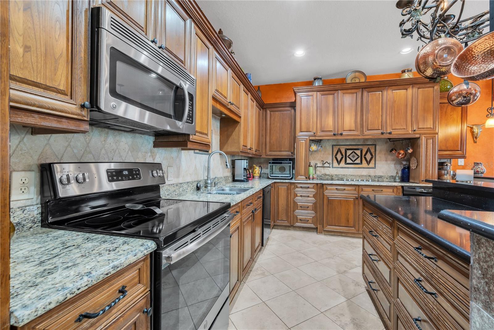 Cherry oak cabinets with Granite!