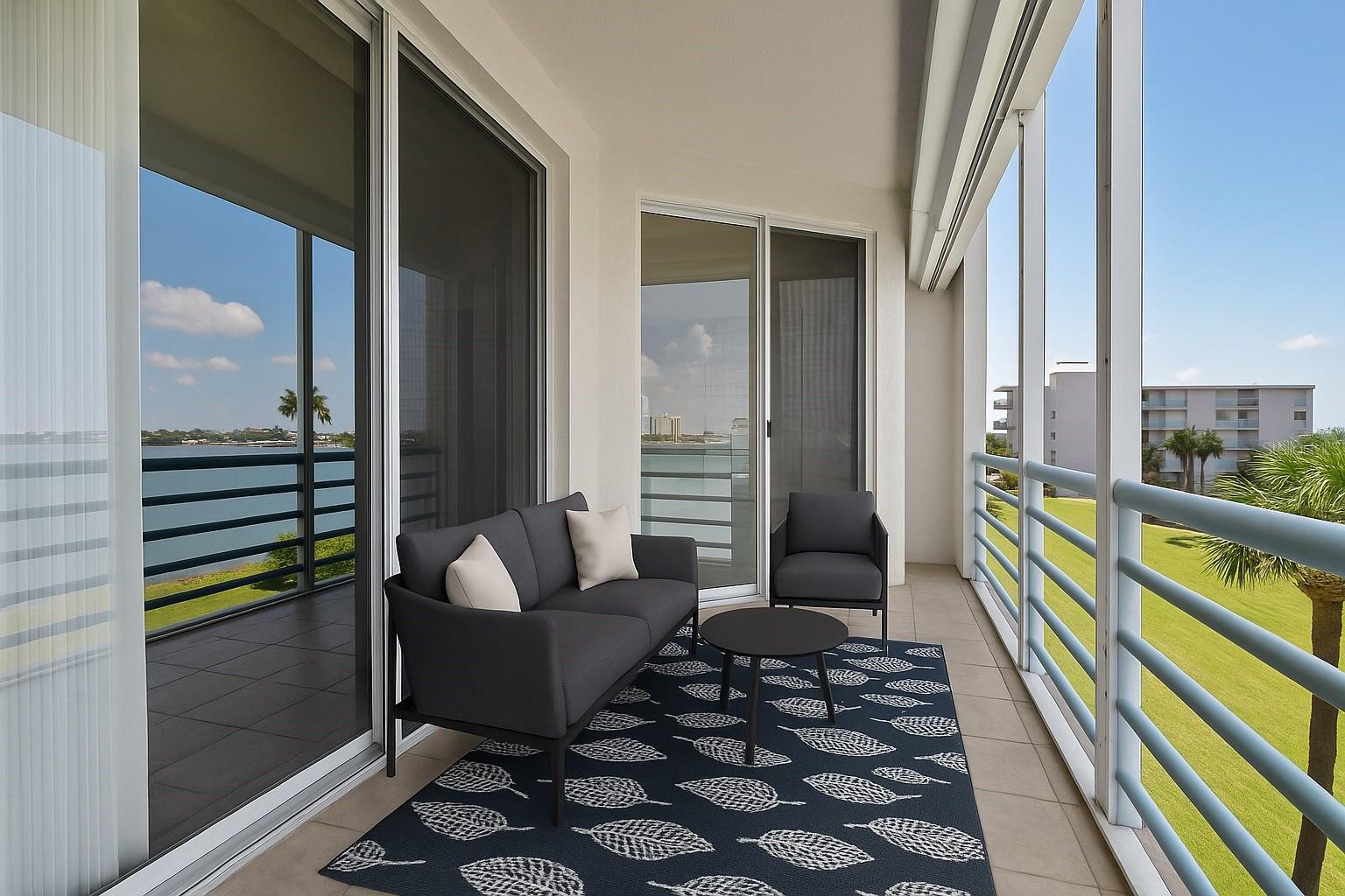 Balcony VS