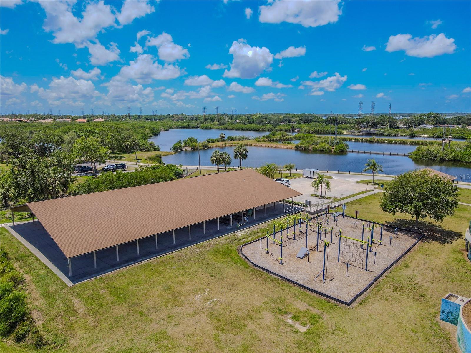 Playground & Picnic area