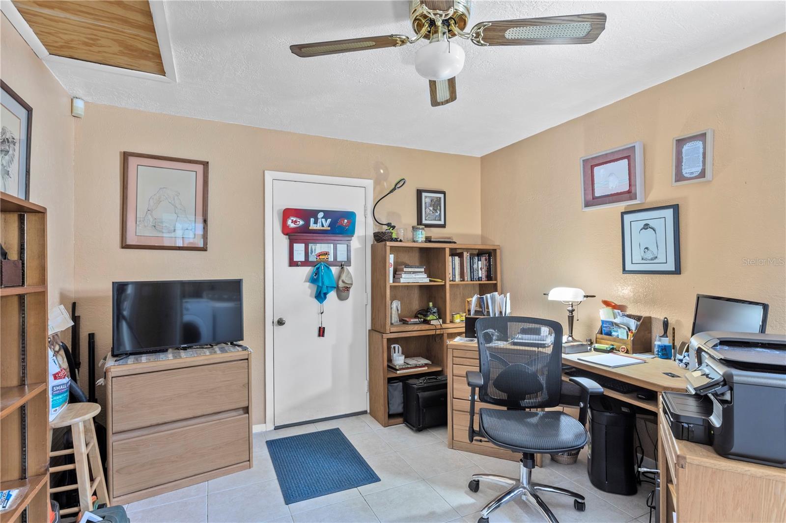 Office or Bonus Space