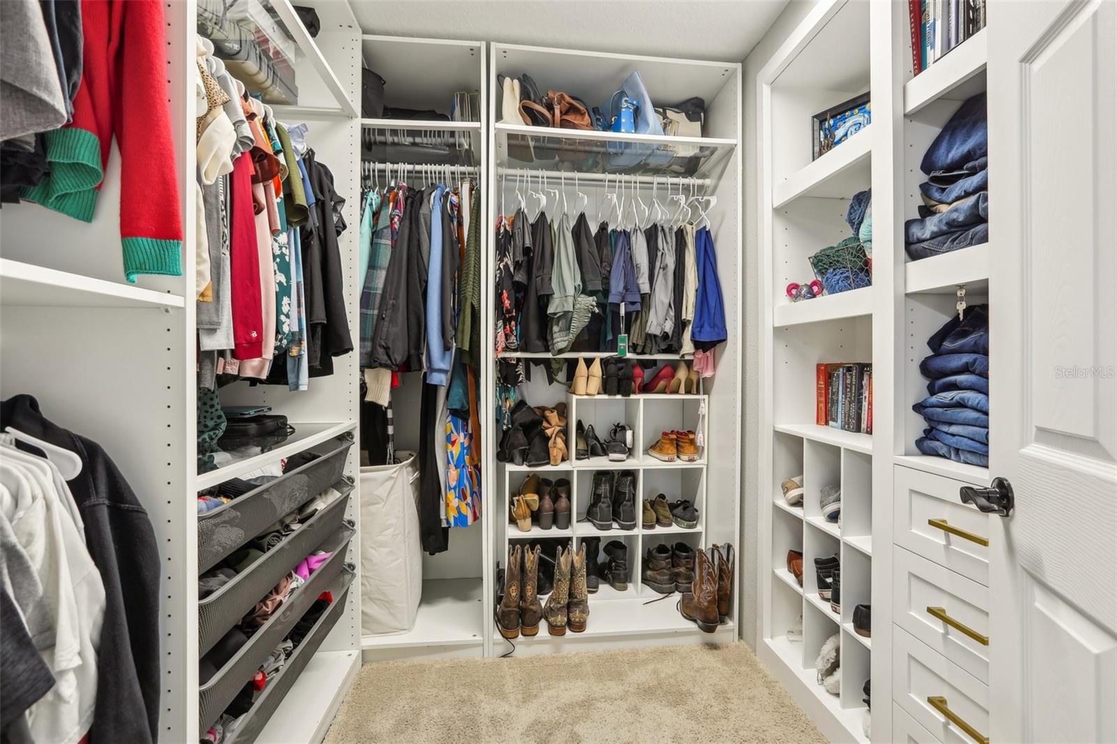 Primary Suite Walk-In Closet