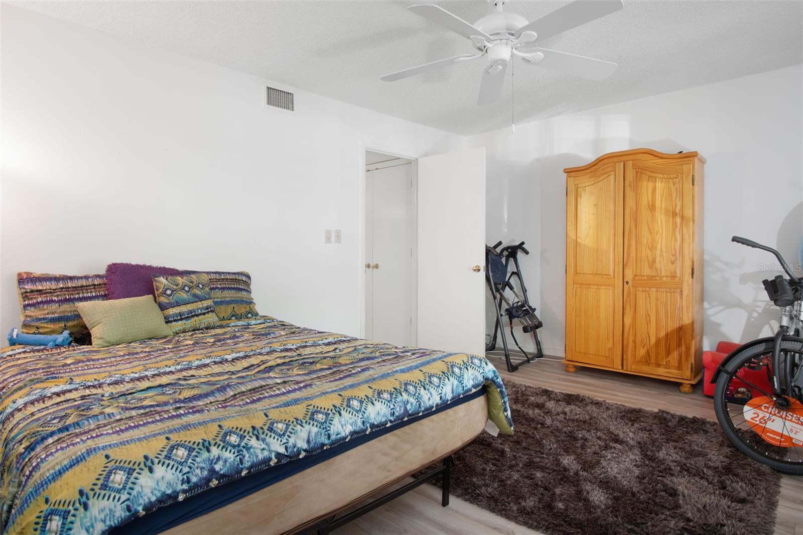 2nd bdrm suite